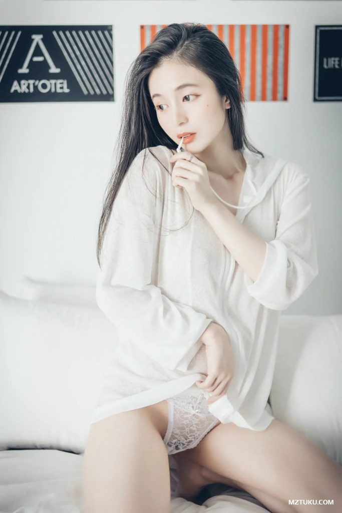 图片[14]-辰辰ChenChen(JVID) – 内购私拍无水7套[2024更新]-我的动漫