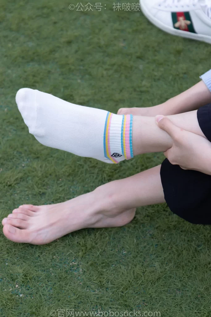 图片[9]-丝袜控必看！BoBoSocks袜啵啵的轻性感世界 – 全套557期(+2 含4K视频)+限积分9套[3501G-2025.7]-我的动漫