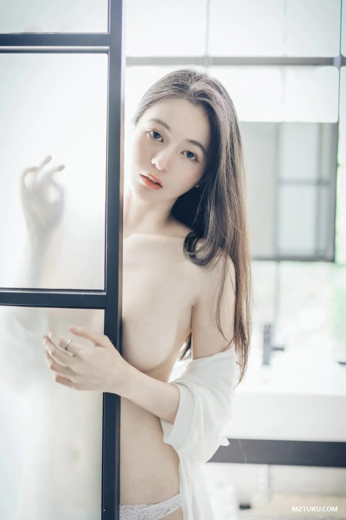 图片[6]-辰辰ChenChen(JVID) – 内购私拍无水7套[2024更新]-我的动漫