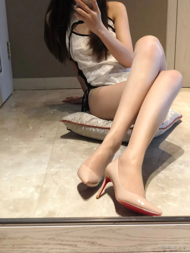 有你喵 – 朋友圈及专场系列套图&视频-我的动漫